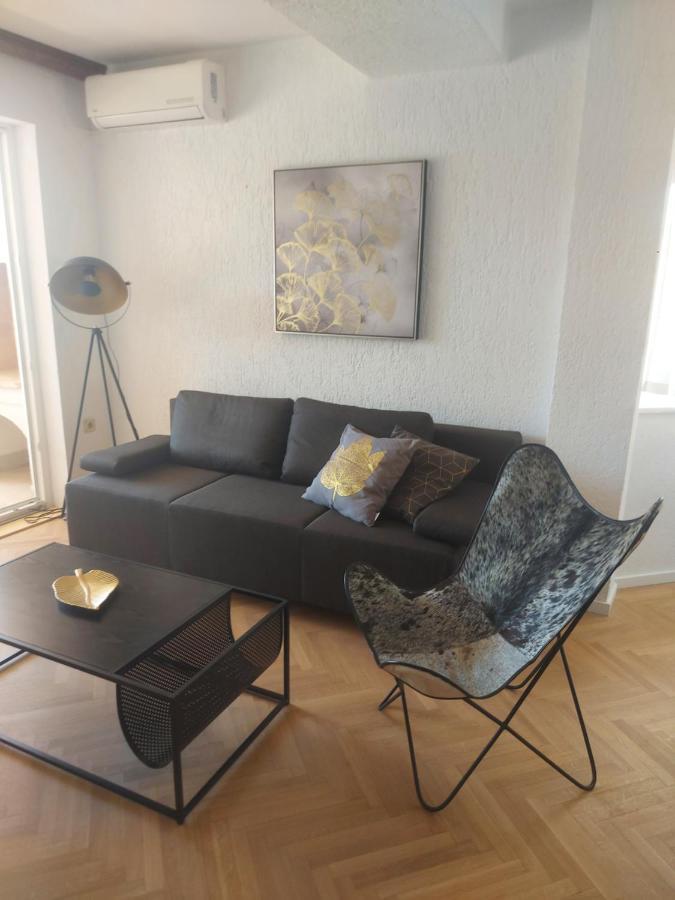 Apartments Fugosic Punat Eksteriør bilde