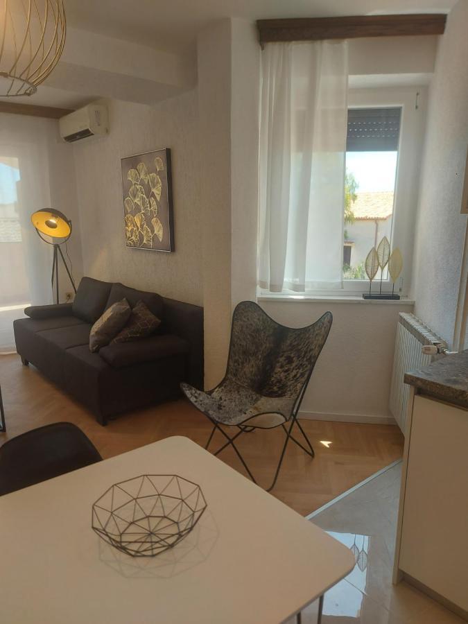 Apartments Fugosic Punat Eksteriør bilde