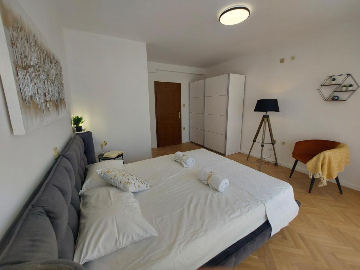 Apartments Fugosic Punat Eksteriør bilde