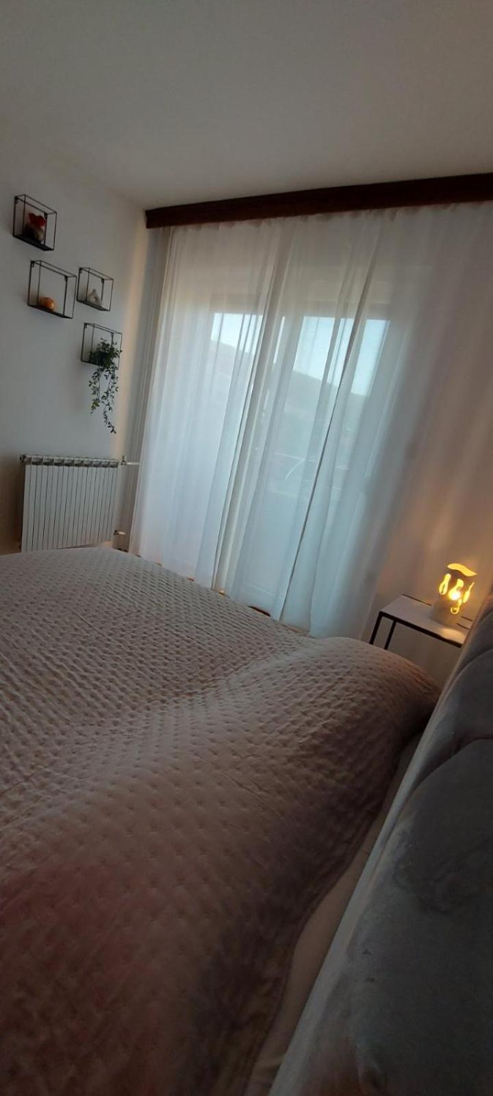 Apartments Fugosic Punat Eksteriør bilde